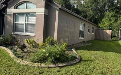 Photo of Amanda W.'s yard after getting lawn care in West Palm Beach, FL
