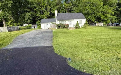 Photo of Stephen E.'s yard after getting lawn care in Austin, TX