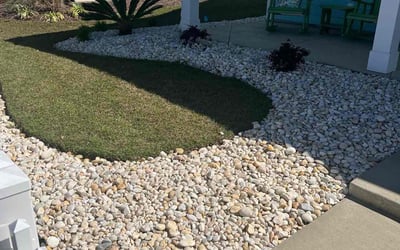 Photo of Sue H.'s yard after getting lawn care in Little River, SC