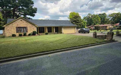Photo of Brett F.'s yard after getting lawn care in Chickasha, OK