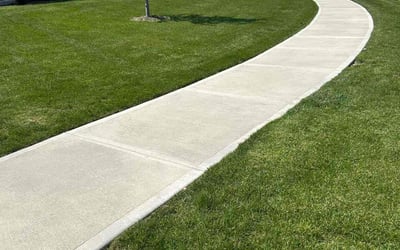 Photo of Julio B.'s yard after getting lawn care in Brownsburg, IN