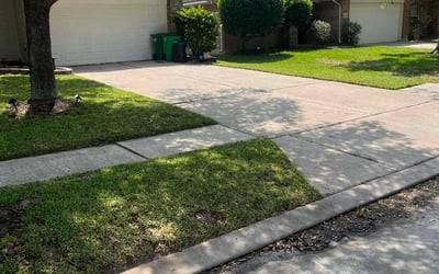 Photo of ANN C.'s yard after getting lawn care in Conroe, TX