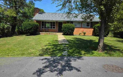 Photo of Justin W.'s yard after getting lawn care in Topeka, KS
