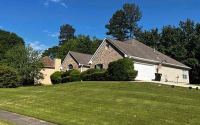 Photo of Ciara C.'s yard after getting lawn care in Jonesboro, GA