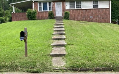Photo of Burble H.'s yard after getting lawn care in Smyrna, TN