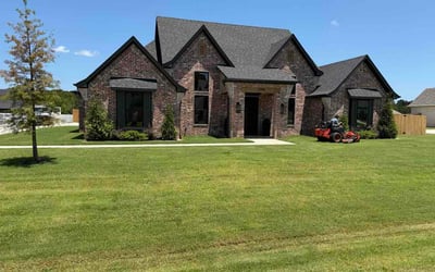 Photo of Wendy R.'s yard after getting lawn care in Spotsylvania, VA
