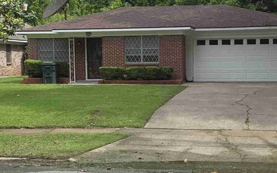 Photo of Elizabeth B.'s yard after getting lawn care in Newnan, GA