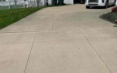 Photo of Christa W.'s yard after getting lawn care in Cuyahoga Falls, OH