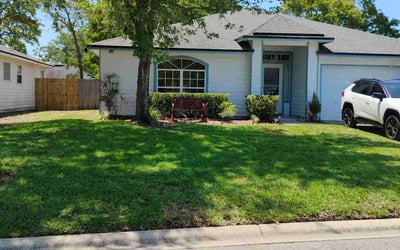 Photo of Vickie M.'s yard after getting lawn care in Albany, OR