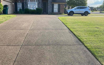 Photo of Stacie L.'s yard after getting lawn care in Upper Marlboro, MD