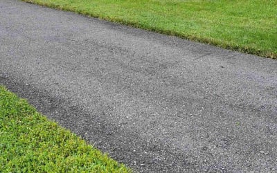 Photo of Jessica G.'s yard after getting lawn care in East Weymouth, MA