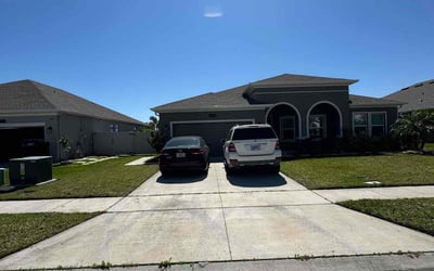 Photo of Carolyn G.'s yard after getting lawn care in Solana Beach, CA