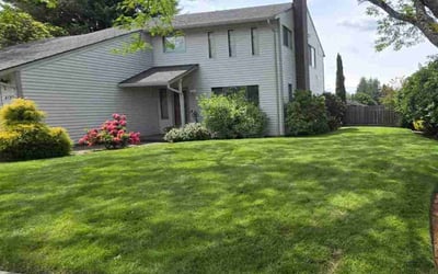 Photo of Franklin W.'s yard after getting lawn care in Gresham, OR