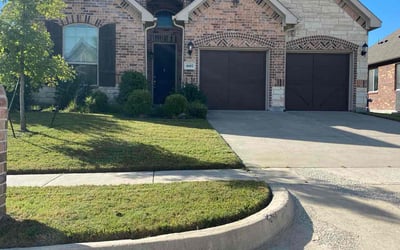 Photo of Beverly D.'s yard after getting lawn care in Forest Hills, NY