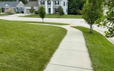 Photo of Pat C.'s yard after getting lawn care in Hartford, WI