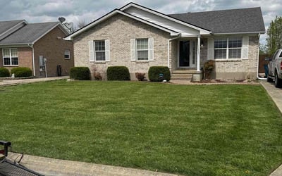 Photo of Susan S.'s yard after getting lawn care in Shepherdsville, KY