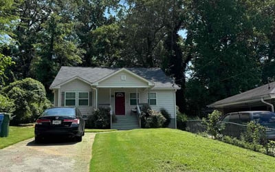 Photo of Victoria M.'s yard after getting lawn care in La Fayette, GA