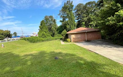 Photo of Cevista L.'s yard after getting lawn care in Simpsonville, SC