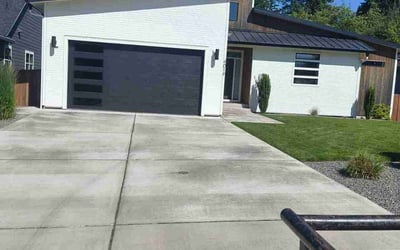 Photo of Barbara O.'s yard after getting lawn care in Ridgefield, WA