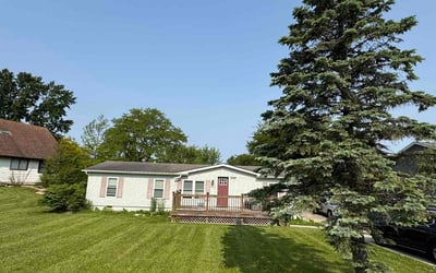 Photo of Kelsie W.'s yard after getting lawn care in Council Bluffs, IA