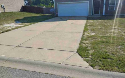 Photo of Sidney M.'s yard after getting lawn care in Maple Shade, NJ