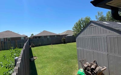 Photo of Courtney H.'s yard after getting lawn care in Yukon, OK