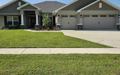 Photo of Stephanie B.'s yard after getting lawn care in Spring Hill, FL