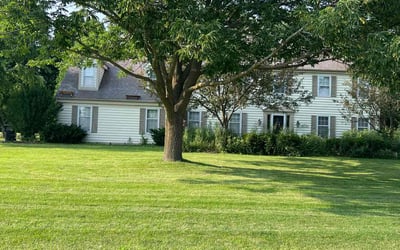 Photo of Mike M.'s yard after getting lawn care in Pewaukee, WI
