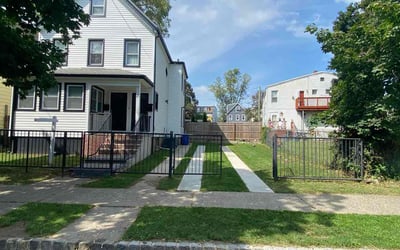 Photo of Shanelle D.'s yard after getting lawn care in Montclair, NJ