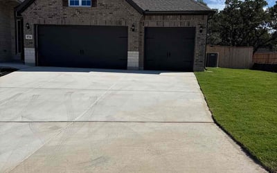 Photo of Matthew S.'s yard after getting lawn care in Floresville, TX