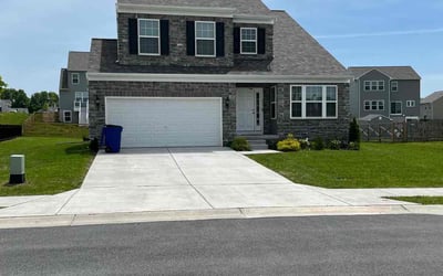 Photo of Julie P.'s yard after getting lawn care in Crofton, MD