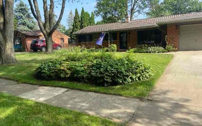 Photo of Gaston H.'s yard after getting lawn care in Albuquerque, NM