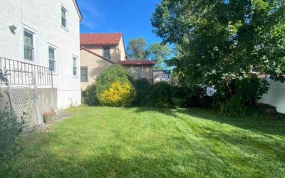 Photo of Jahleela C.'s yard after getting lawn care in Mount Vernon, NY