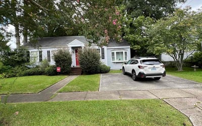 Photo of Sharon D.'s yard after getting lawn care in Gloucester, VA