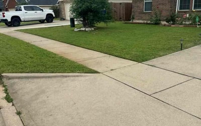Photo of Andrew P.'s yard after getting lawn care in Dracut, MA