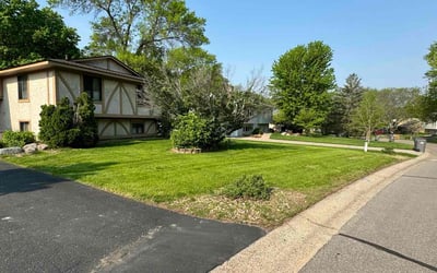 Photo of Jailyn R.'s yard after getting lawn care in Eden Prairie, MN