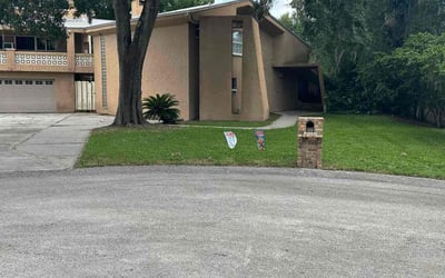 Photo of Jennifer T.'s yard after getting lawn care in Goleta, CA