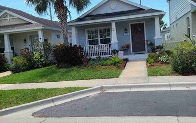 Photo of Simon O.'s yard after getting lawn care in Bradenton, FL