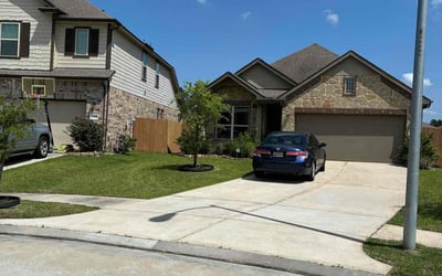 Photo of Crystal L.'s yard after getting lawn care in Burnsville, MN