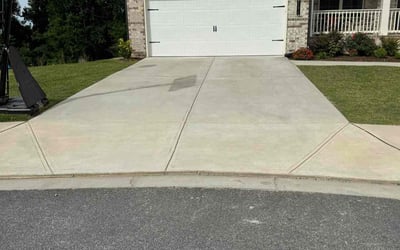 Photo of Esmie B.'s yard after getting lawn care in Senoia, GA