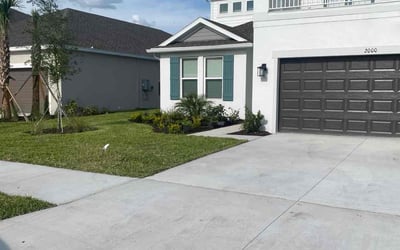 Photo of Terry C.'s yard after getting lawn care in Englewood, FL