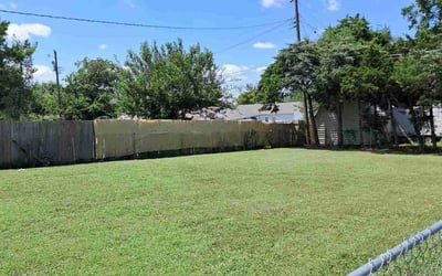 Photo of Tess S.'s yard after getting lawn care in Del City, OK