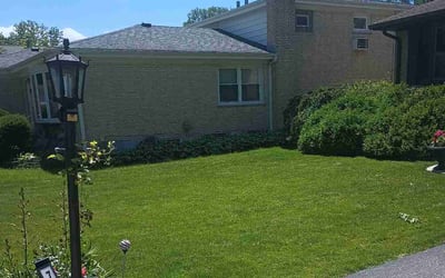 Photo of Charles E.'s yard after getting lawn care in Des Plaines, IL