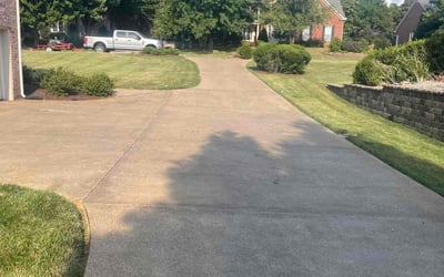 Photo of Howard M.'s yard after getting lawn care in Brentwood, TN