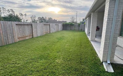 Photo of Zozimo K.'s yard after getting lawn care in San Antonio, TX