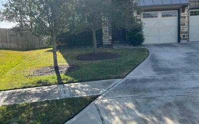 Photo of Victor Y.'s yard after getting lawn care in Browns Mills, NJ