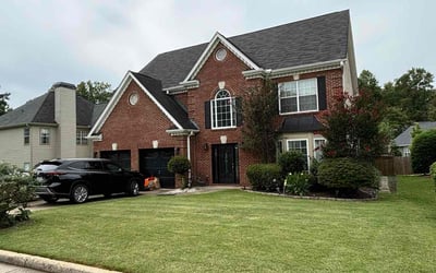 Photo of Dwayne S.'s yard after getting lawn care in Roswell, GA