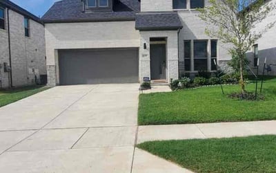 Photo of Cindy W.'s yard after getting lawn care in Cupertino, CA