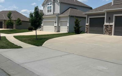 Photo of Stephanie M.'s yard after getting lawn care in Blue Springs, MO