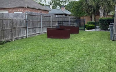 Photo of Emery S.'s yard after getting lawn care in Baton Rouge, LA